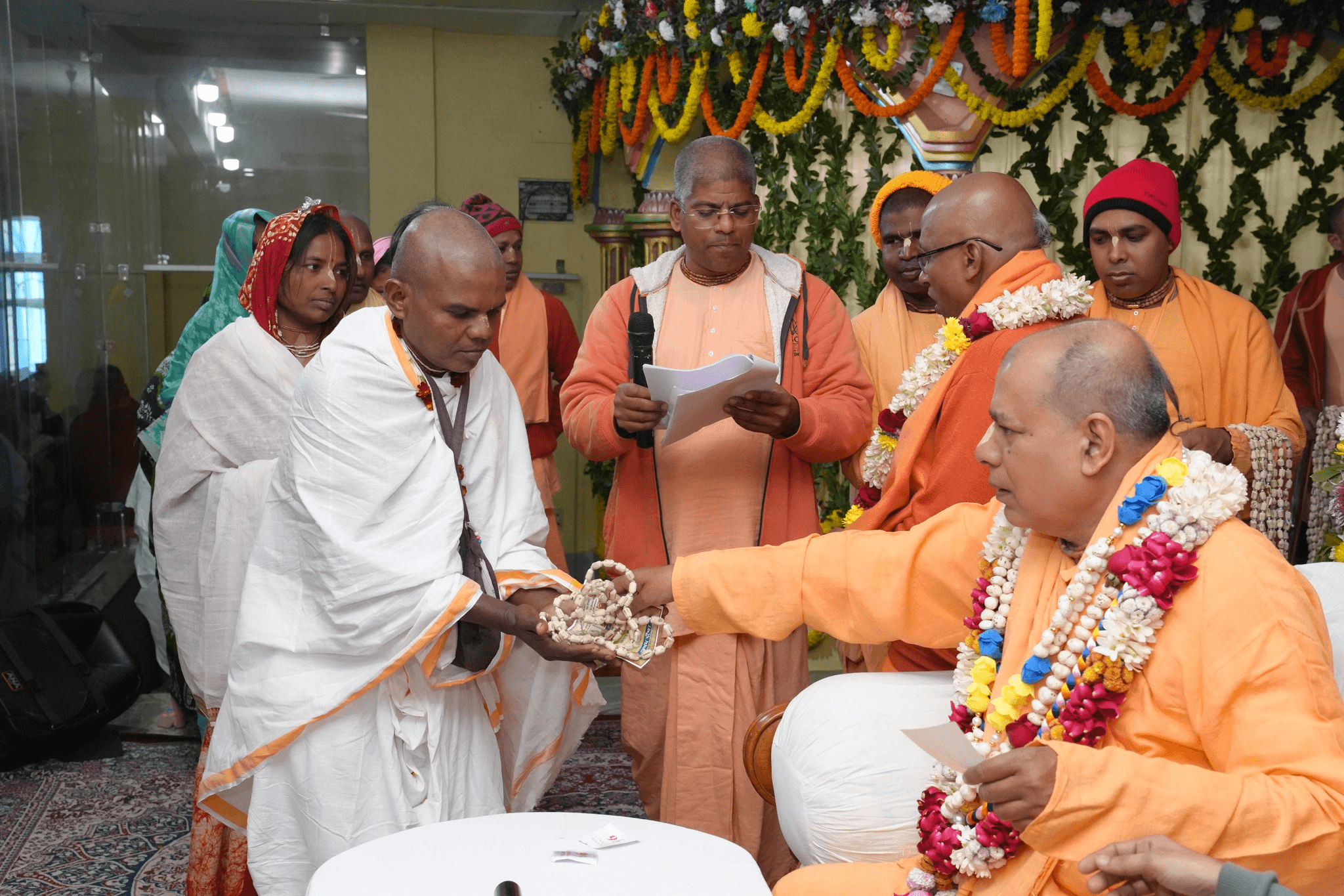 His Holiness Gauranga Prem Swami Maharaj during initiation